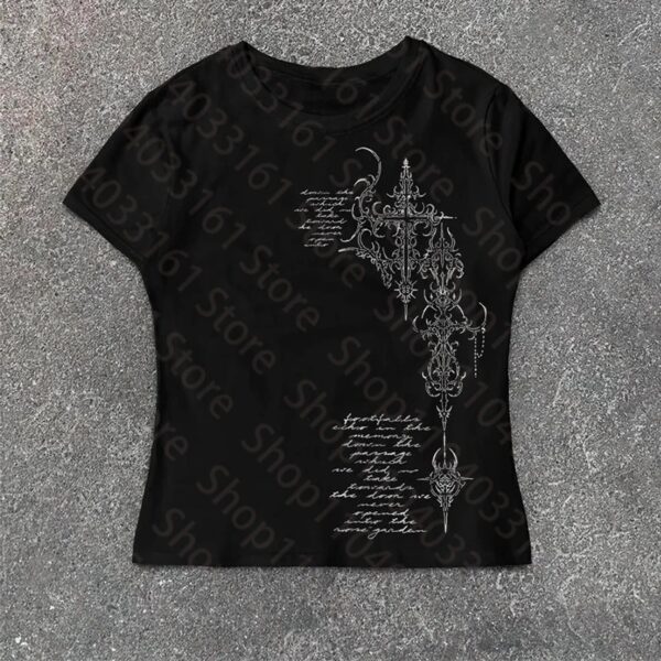 Baby Tee med Punk Print til Kvinder i Y2K Stil - Image 4